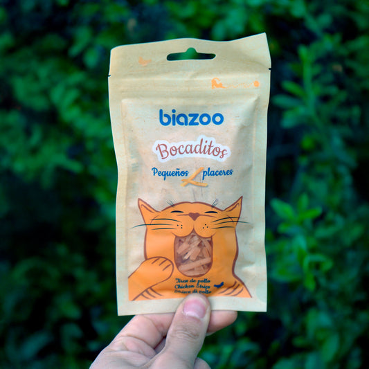 BIAZOO GATO BOCADITOS DE POLLO 50 GRS